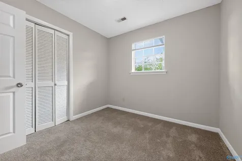 4056 Knollbrook Drive NW Huntsville AL 35810