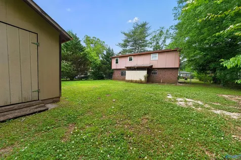4056 Knollbrook Drive NW Huntsville AL 35810