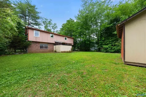 4056 Knollbrook Drive NW Huntsville AL 35810