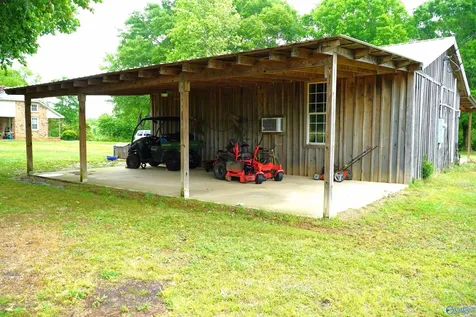 23799 Holt Road Athens AL 35613