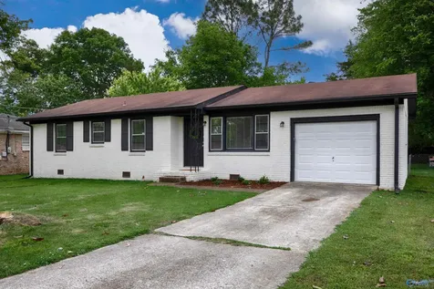 1004 Parcus Road SE Huntsville AL 35803