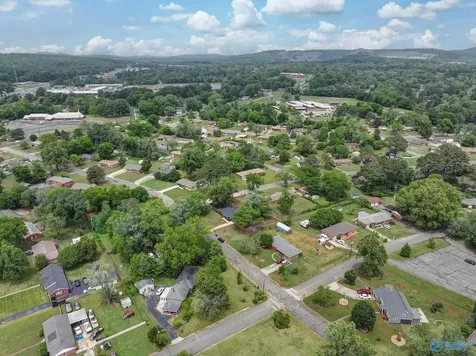 4110 Mcclain Lane NW Huntsville AL 35810