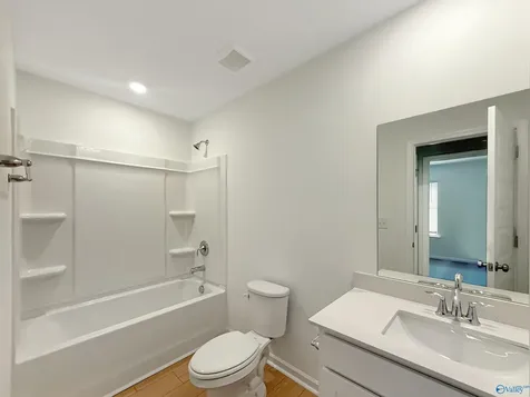 161 Labrador Lane Harvest AL 35749