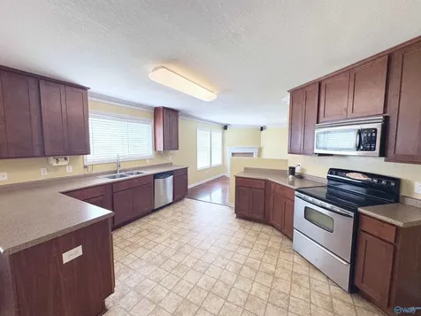 212 Brockton Drive Madison AL 35756