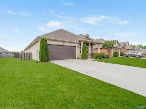 114 Goldfinch Drive Madison AL 35756