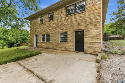 1002 Woodall Lane Huntsville AL 35816