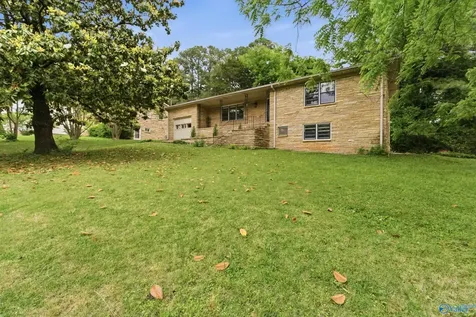 1002 Woodall Lane Huntsville AL 35816