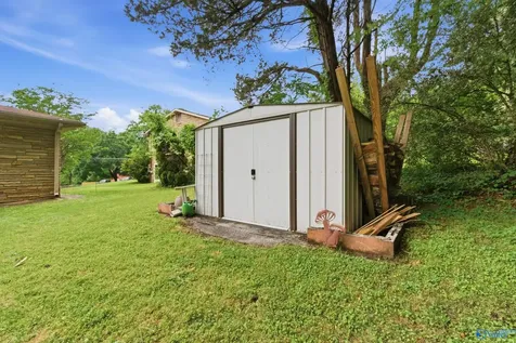 1002 Woodall Lane Huntsville AL 35816