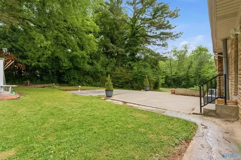 1002 Woodall Lane Huntsville AL 35816