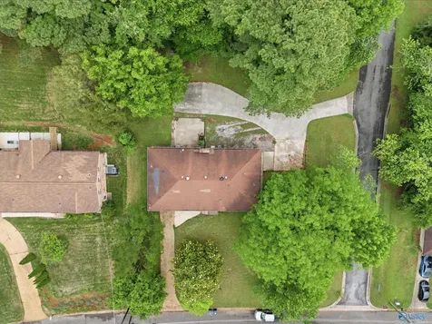 1002 Woodall Lane Huntsville AL 35816