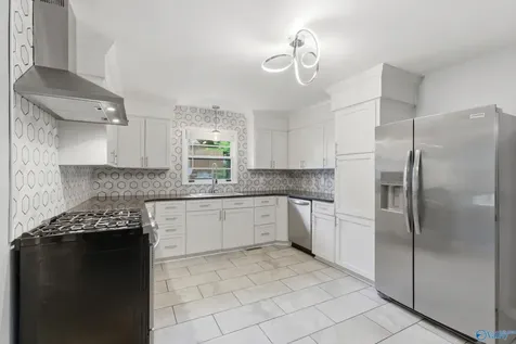 1002 Woodall Lane Huntsville AL 35816