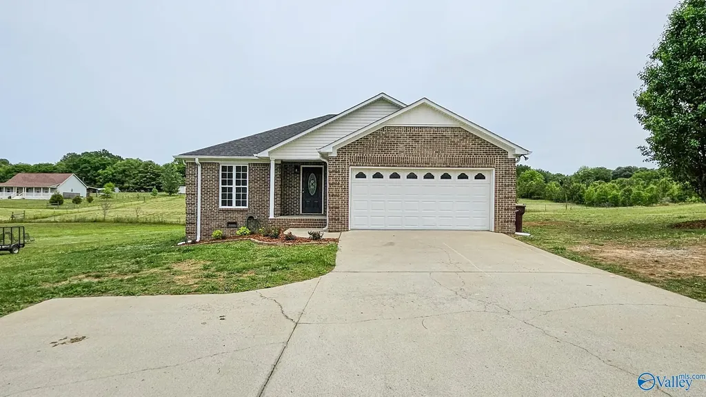 20168 Harris Road Athens AL 35614