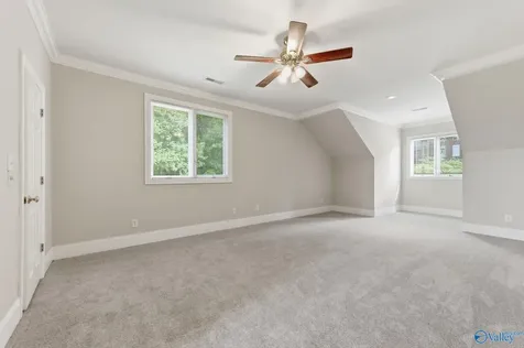 5 Saint Charles Road SE Huntsville AL 35801