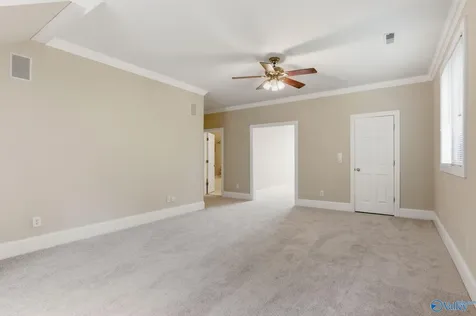 5 Saint Charles Road SE Huntsville AL 35801