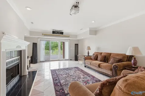5 Saint Charles Road SE Huntsville AL 35801