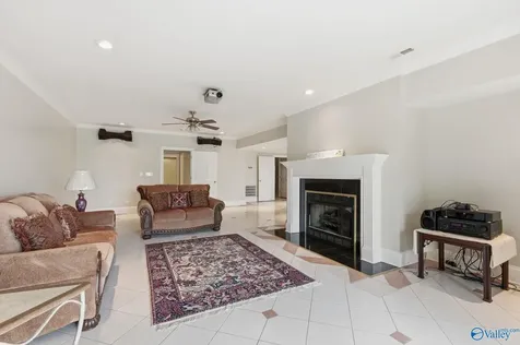 5 Saint Charles Road SE Huntsville AL 35801