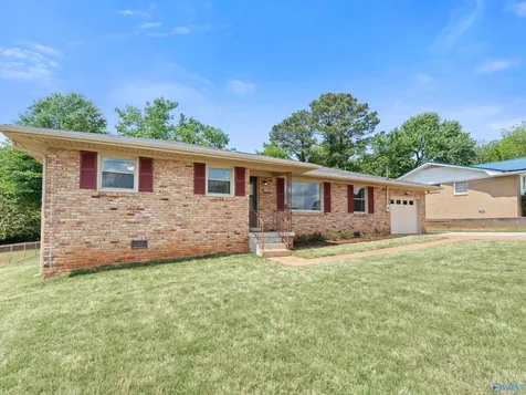 2507 Barney Terrace NW Huntsville AL 35810