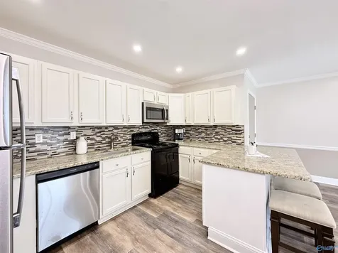 6618 Willow Pointe Drive NW Huntsville AL 35806