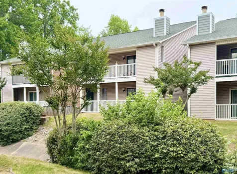 6618 Willow Pointe Drive NW Huntsville AL 35806