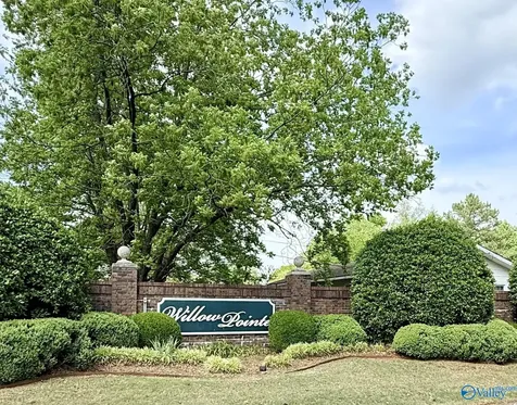 6618 Willow Pointe Drive NW Huntsville AL 35806
