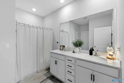 25150 Delilah Circle Athens AL 35613