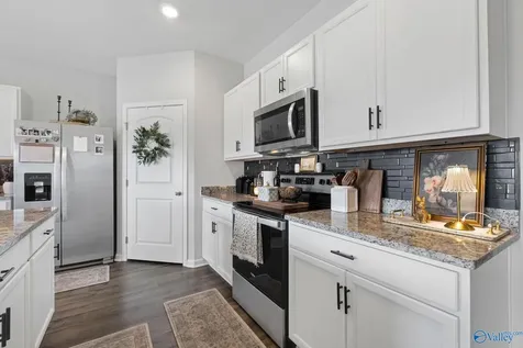 25150 Delilah Circle Athens AL 35613