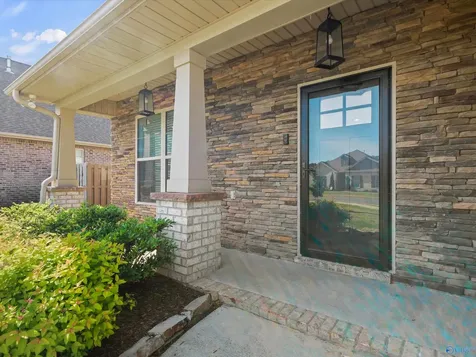 902 Park Place Athens AL 35611