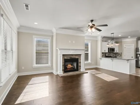 902 Park Place Athens AL 35611