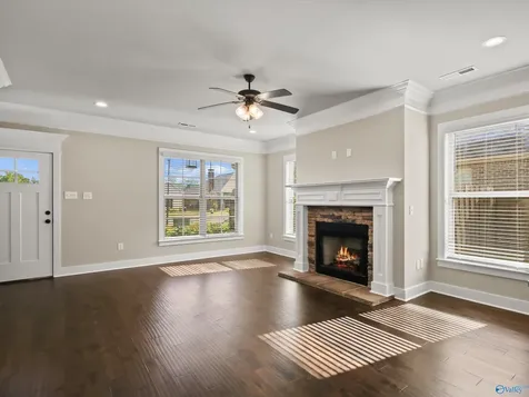 902 Park Place Athens AL 35611