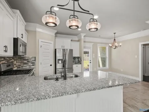 902 Park Place Athens AL 35611