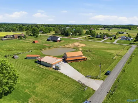 7 Baptist Lane Ardmore TN 38449