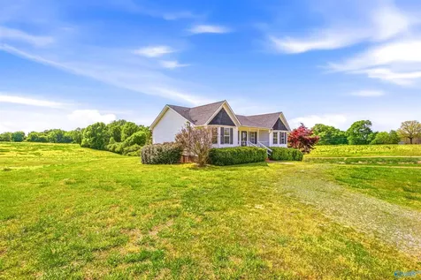 1160 County Road 1506 Cullman AL 35058