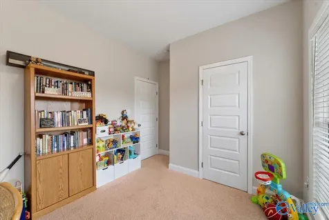 4010 Rockland Circle Owens Cross Roads AL 35763