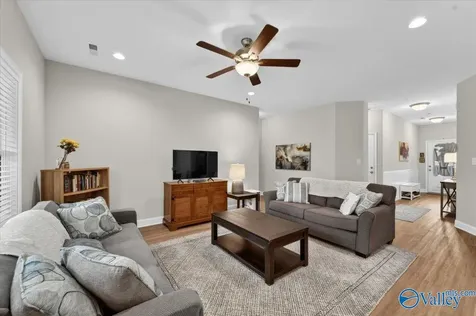 4010 Rockland Circle Owens Cross Roads AL 35763