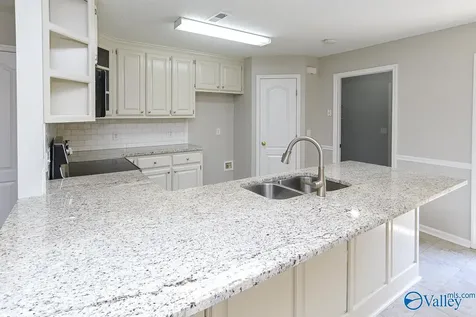 2510 Lawson Lake Court Huntsville AL 35803