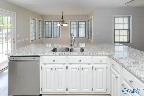 2510 Lawson Lake Court Huntsville AL 35803