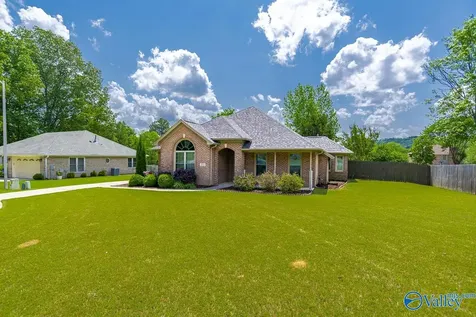 2510 Lawson Lake Court Huntsville AL 35803