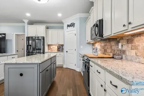 108 Somer Oaks Drive Huntsville AL 35811