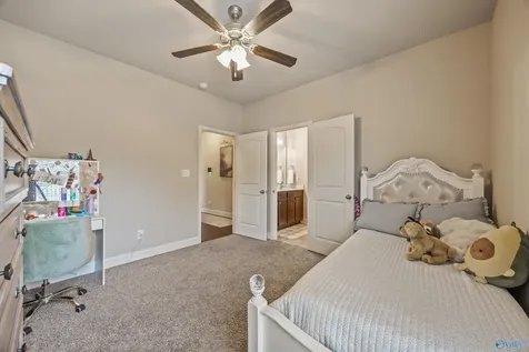 4417 Duskin Court SE Owens Cross Roads AL 35763