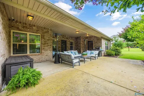 4417 Duskin Court SE Owens Cross Roads AL 35763