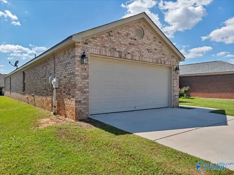 172 Brooklawn Drive Harvest AL 35749