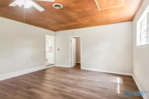 80 Mcdonald Lane Guntersville AL 35976