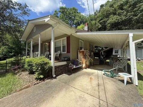 55 Bates Drive Scottsboro AL 35768