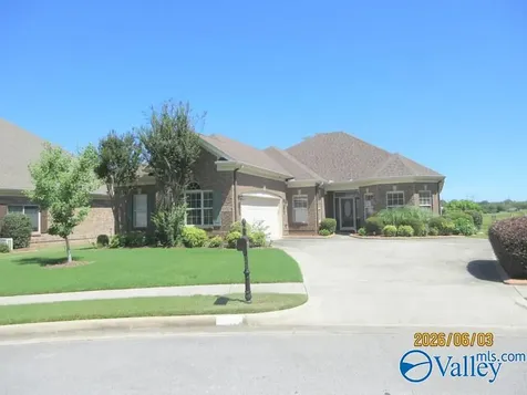 16013 Shropshire Drive SE Huntsville AL 35803