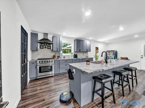 3516 Cedar Lane Guntersville AL 35976