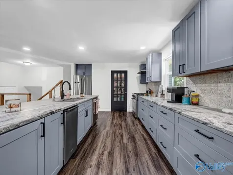 3516 Cedar Lane Guntersville AL 35976