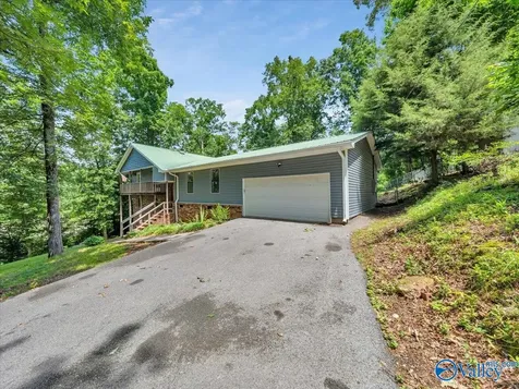 3516 Cedar Lane Guntersville AL 35976