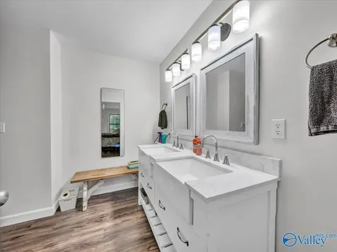 3516 Cedar Lane Guntersville AL 35976