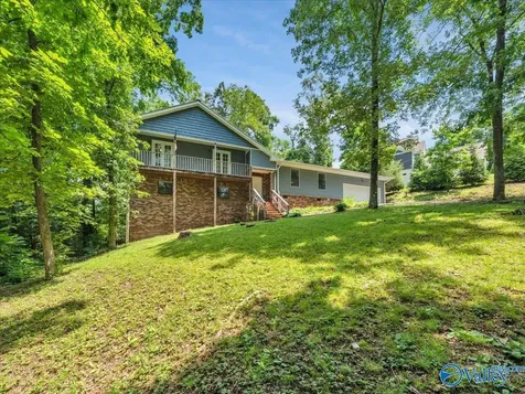 3516 Cedar Lane Guntersville AL 35976