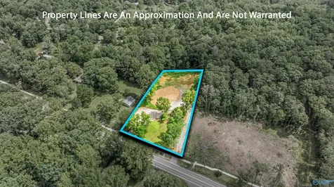 5548 Alabama Highway 117 Mentone AL 35984